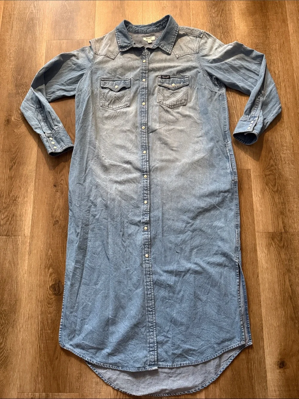 Wrangler Long Sleeve Denim Dress size large - Picture 2 of 11